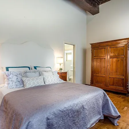 Casa Simonetta, Modern And Antique Ground Floor Inside The Walls Of Apartment